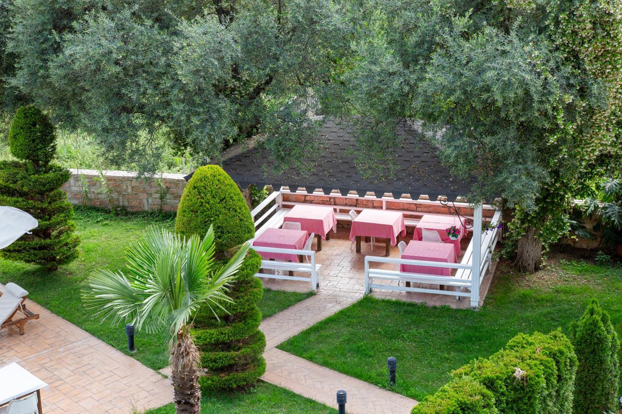 Vila Florika Hotel Borsh Zewnętrze zdjęcie