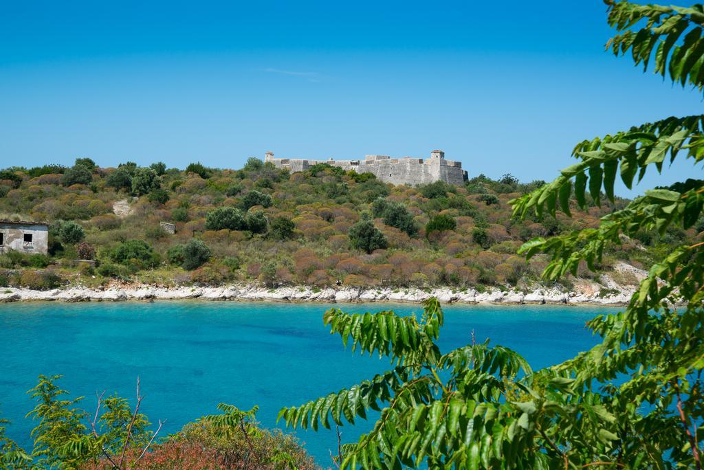 Vila Florika Hotel Borsh Zewnętrze zdjęcie